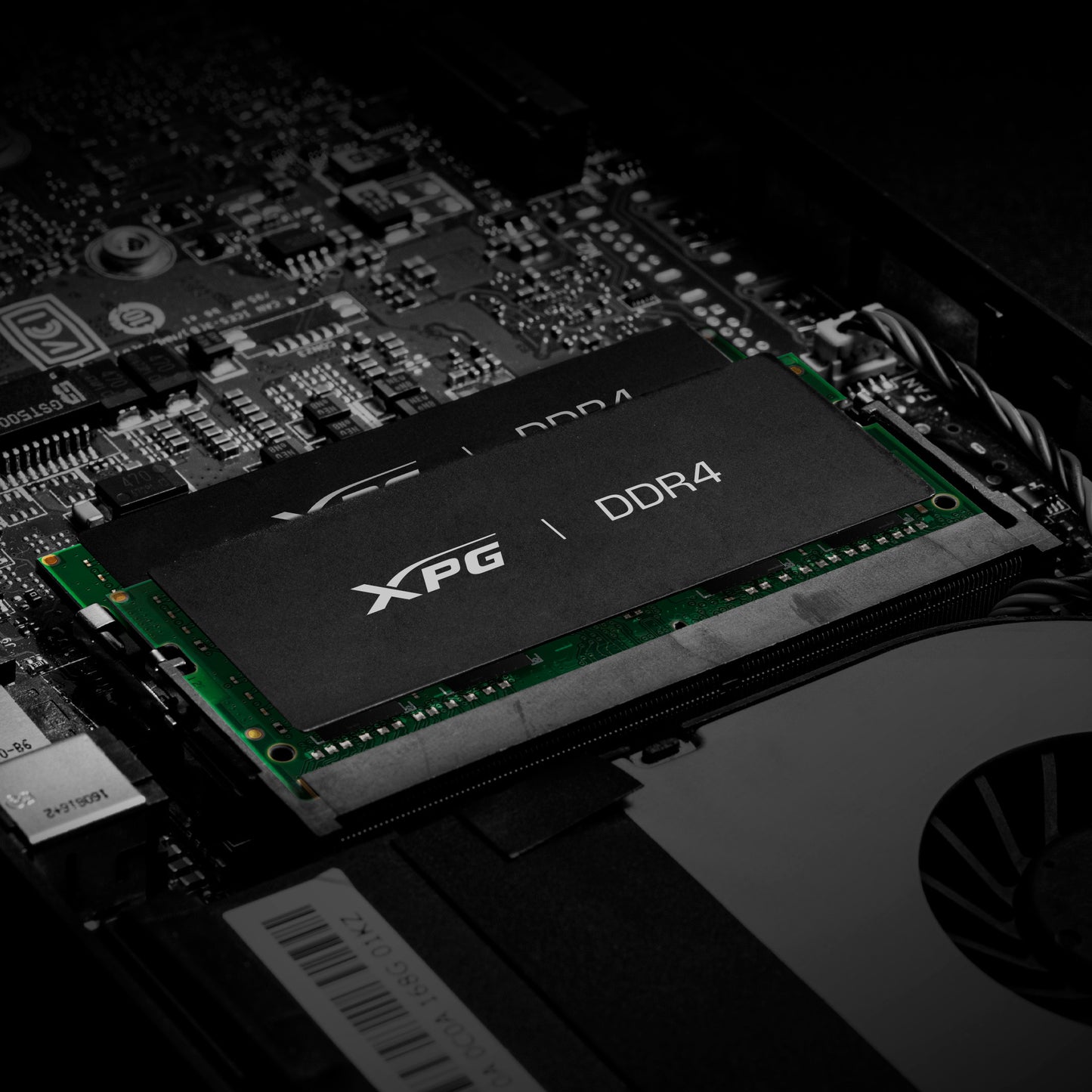 Memoria Ram SODIMM Adata XPG Hunter DDR4 PC4-25600 3200 MHZ 16GB Color Negro