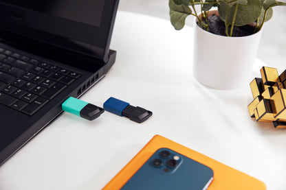 Memoria USB Kingston DataTraveler Exodia M 64GB USB 3.2 Gen1 Color Negro-Azul