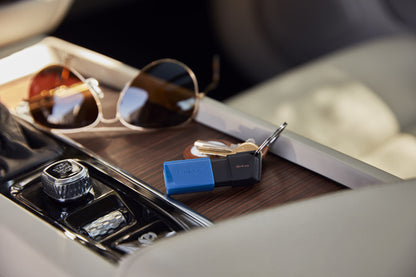 Memoria USB Kingston DataTraveler Exodia M 64GB USB 3.2 Gen1 Color Negro-Azul