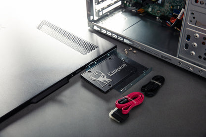 Unidad de Estado Sólido SSD Kingston 512 GB SKC600 SATA3 2.5"