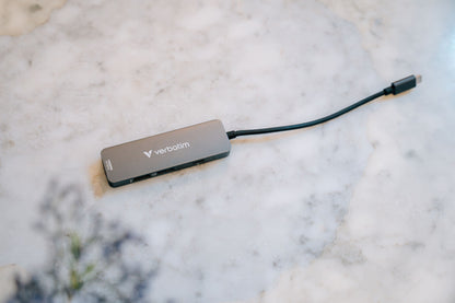 Hub Verbatim Multipuertos USB-C - 4 puertos 100W