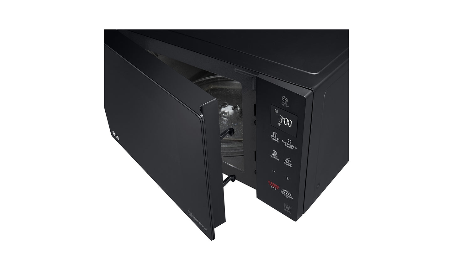 Horno Microondas LG Smart Inverter NeoChef 1.5 pies EasyClean negro