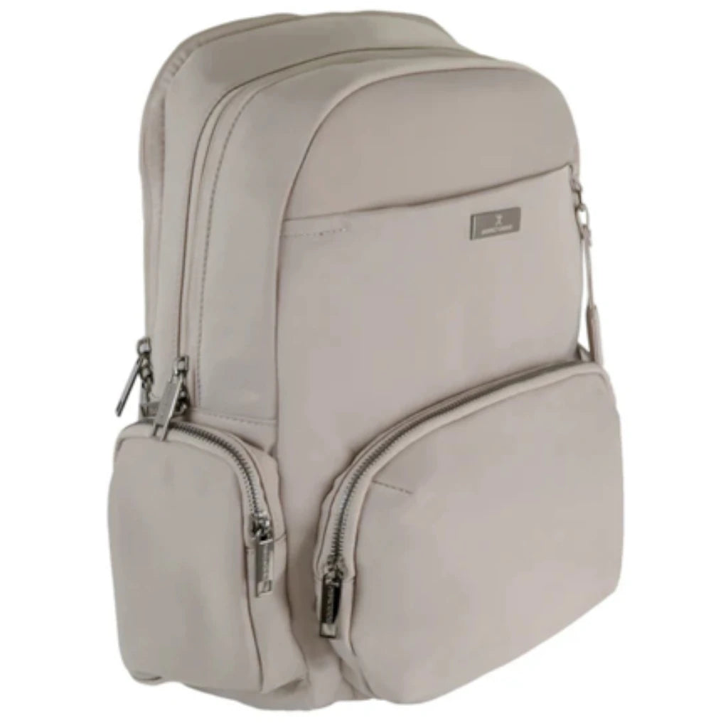 Mochila Perfect Choice Petalia para Laptop de 15.6" de Mujer Color Rosa Acabado Resistente
