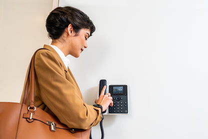 Poly Telefono IP Edge E100 y habilitado para PoE