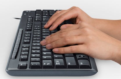 Teclado y Mouse Logitech Media Combo MK200