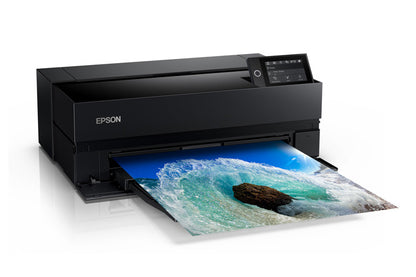 Plotter Epson SureColor P900 17" Cabezal de Impresión Resolución 5760x1440