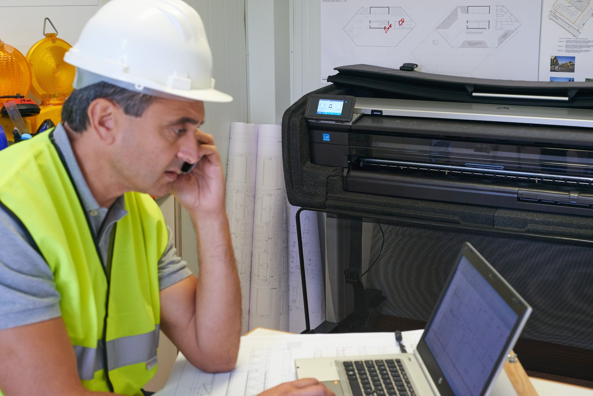 Plotter HP DesignJet T830 36"