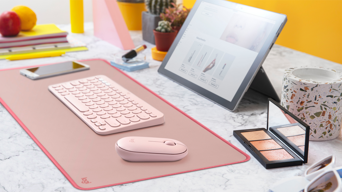 Desk Pad Logitech Studio Series Base Antideslizante Color Lavanda